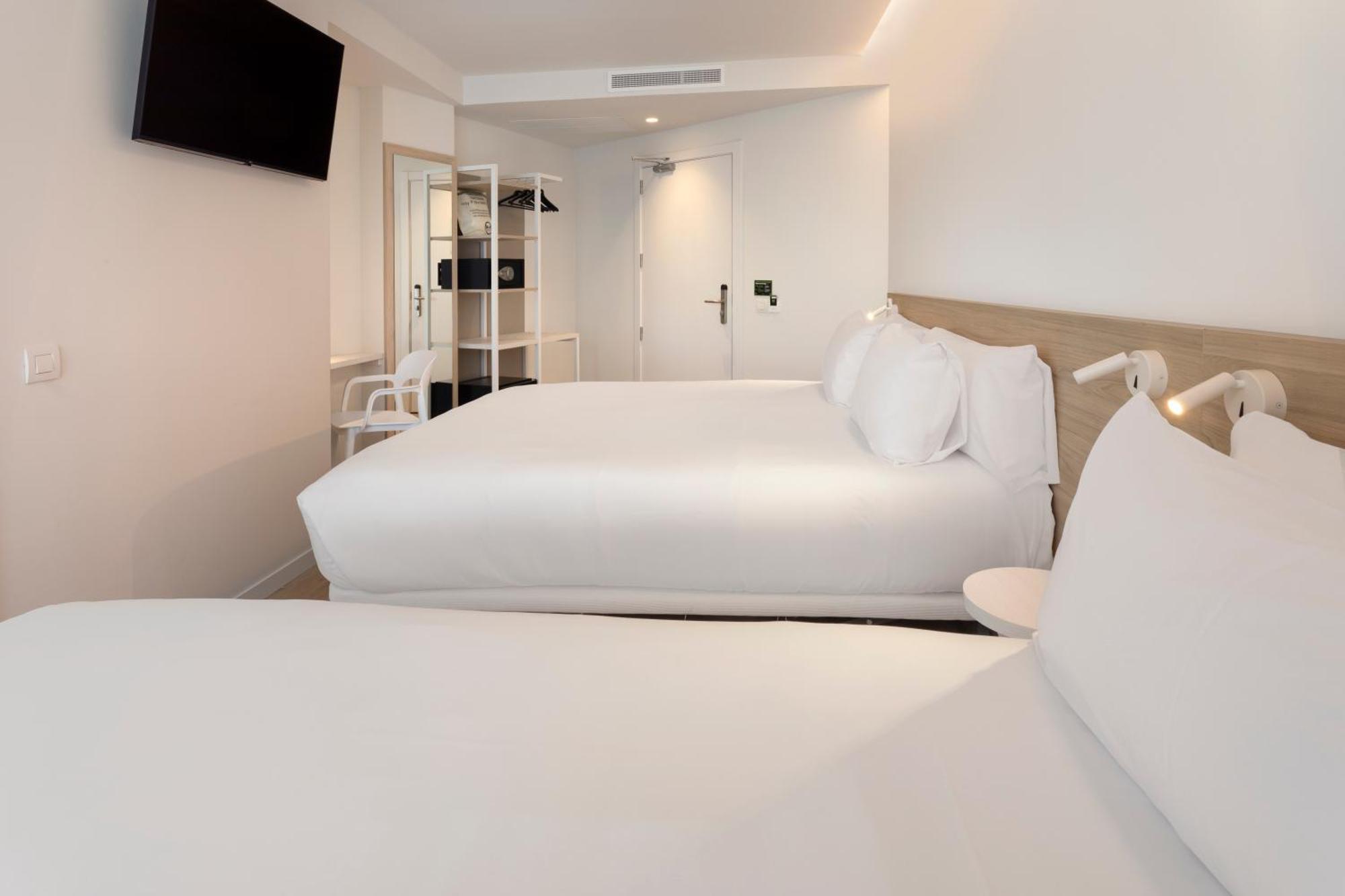 B&B Hotel Alicante Centro Buitenkant foto