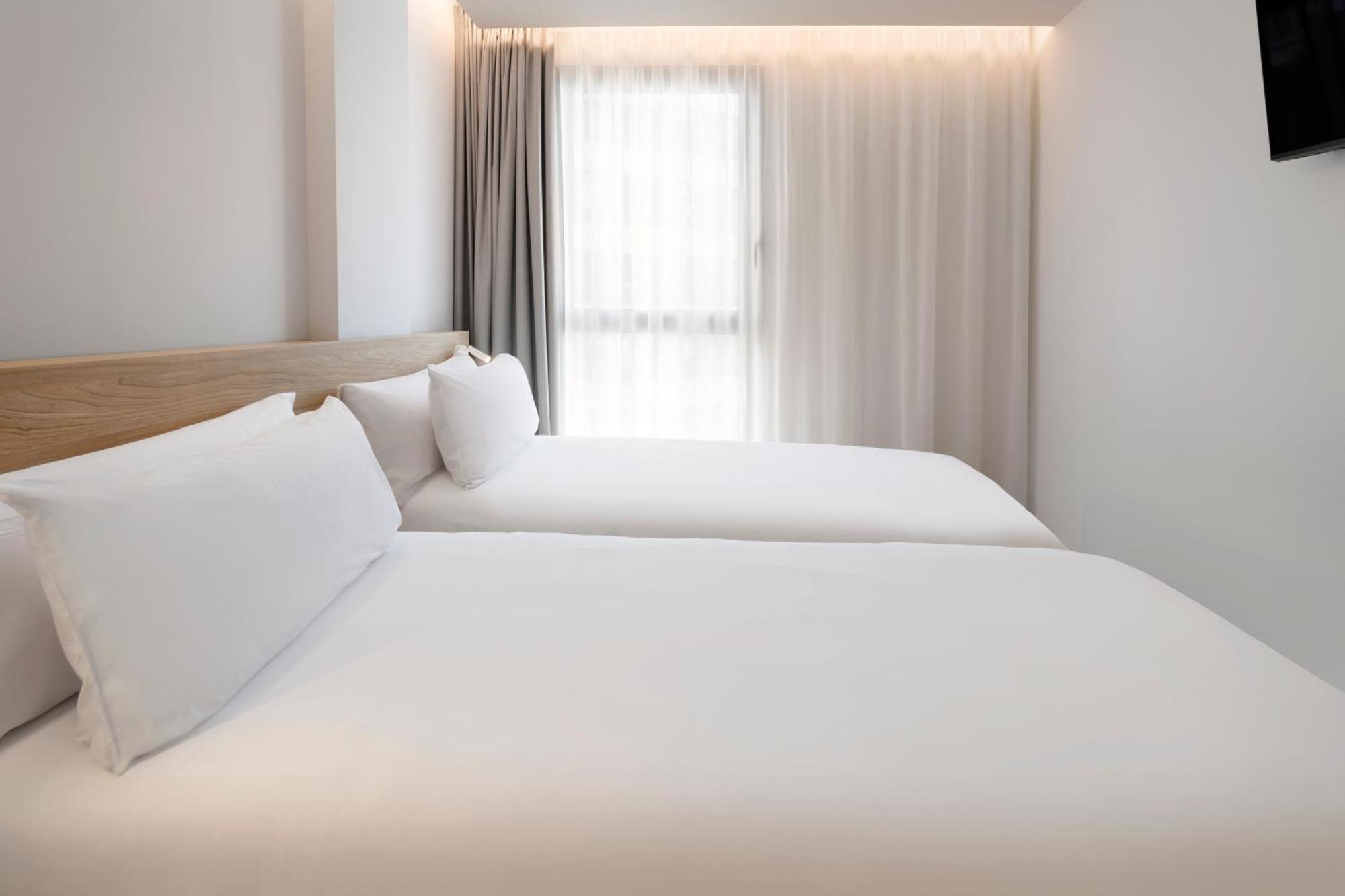 B&B Hotel Alicante Centro Buitenkant foto